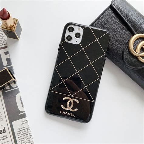 chanel iphone 11 pro phone case